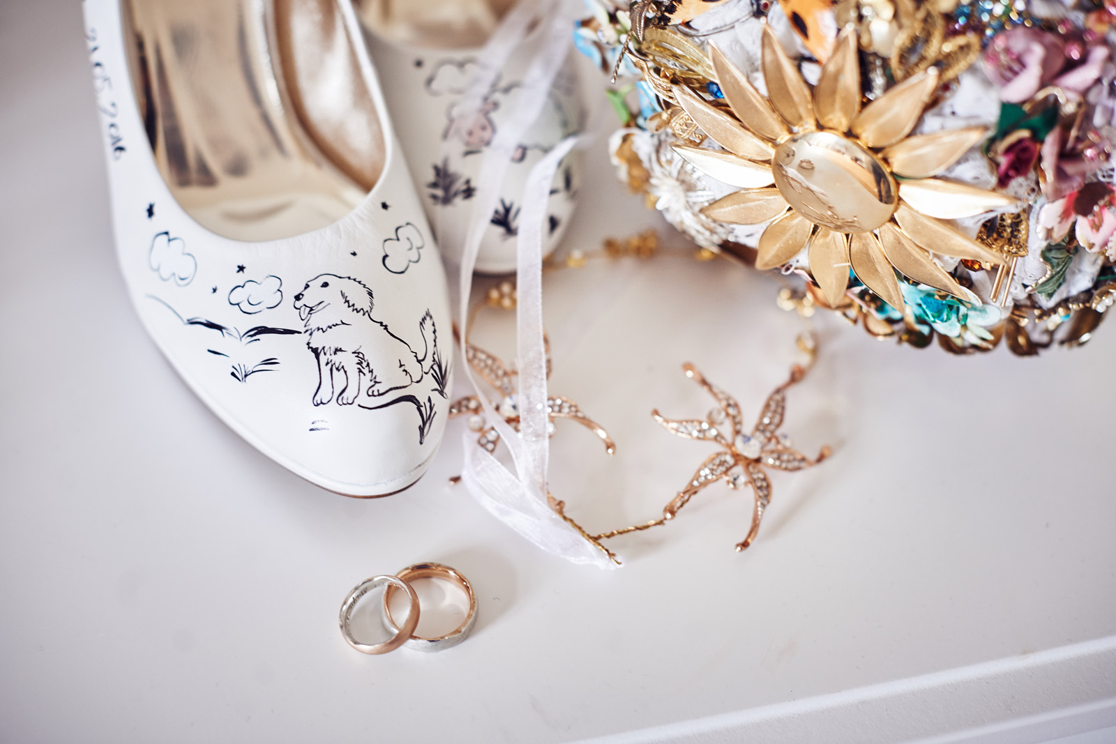 header-background